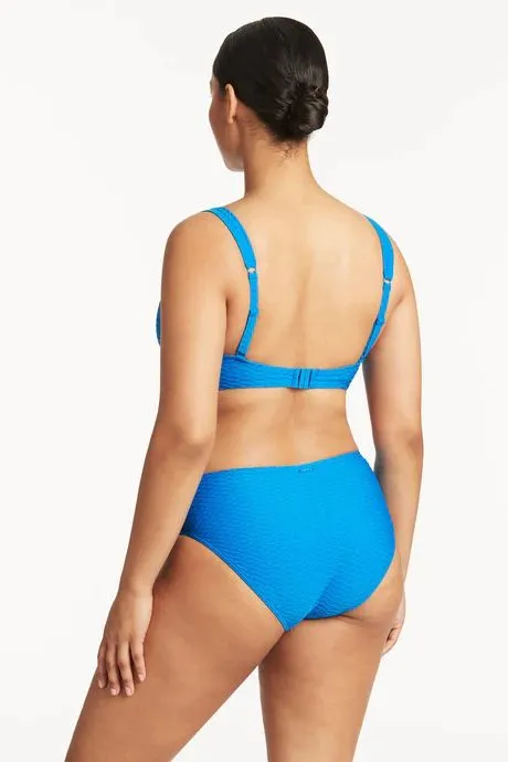 SEA LEVEL- WOMEN'S HONEYCOMB MID SWIM BOTTOM
