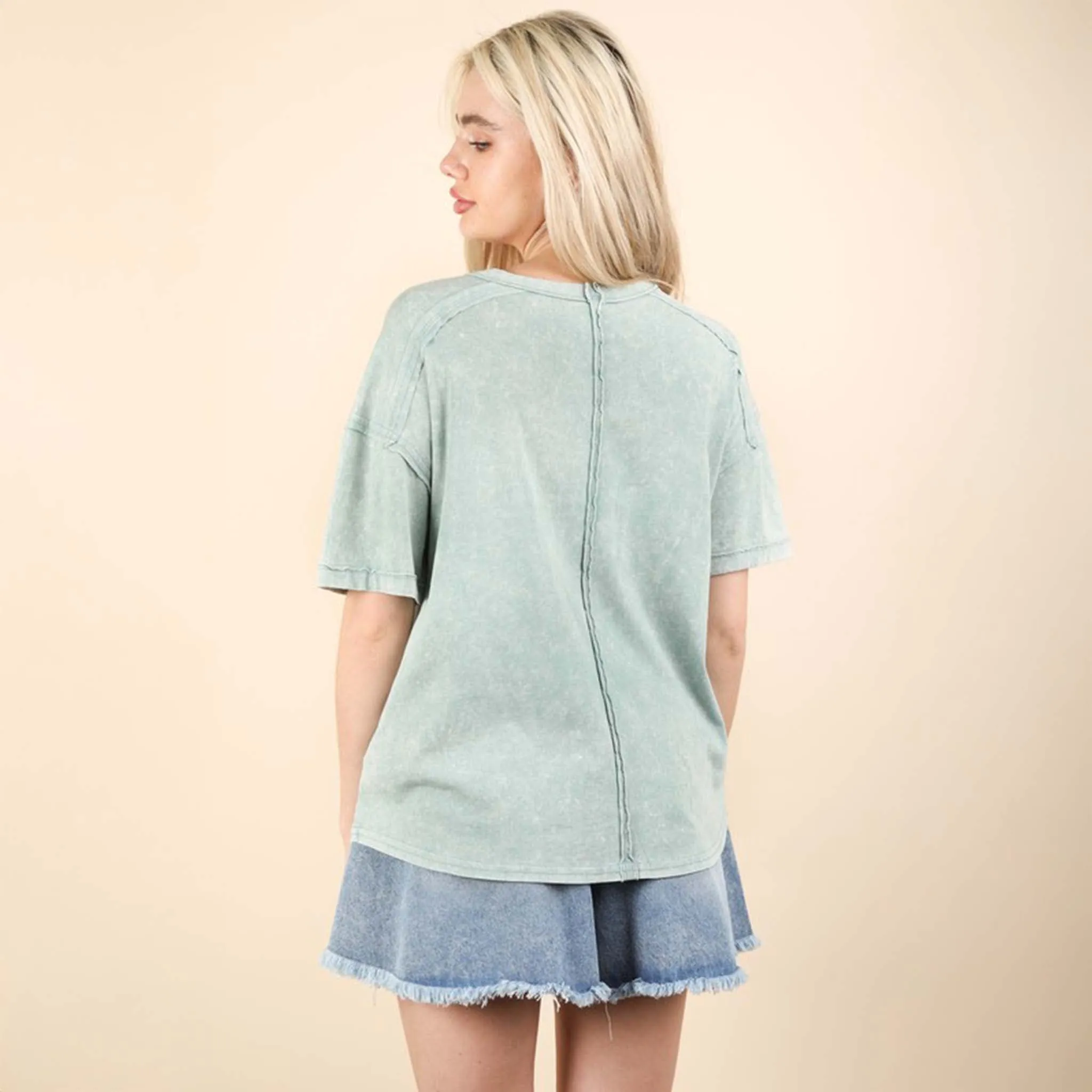 Short Sleeve Pocket Back Seam Top