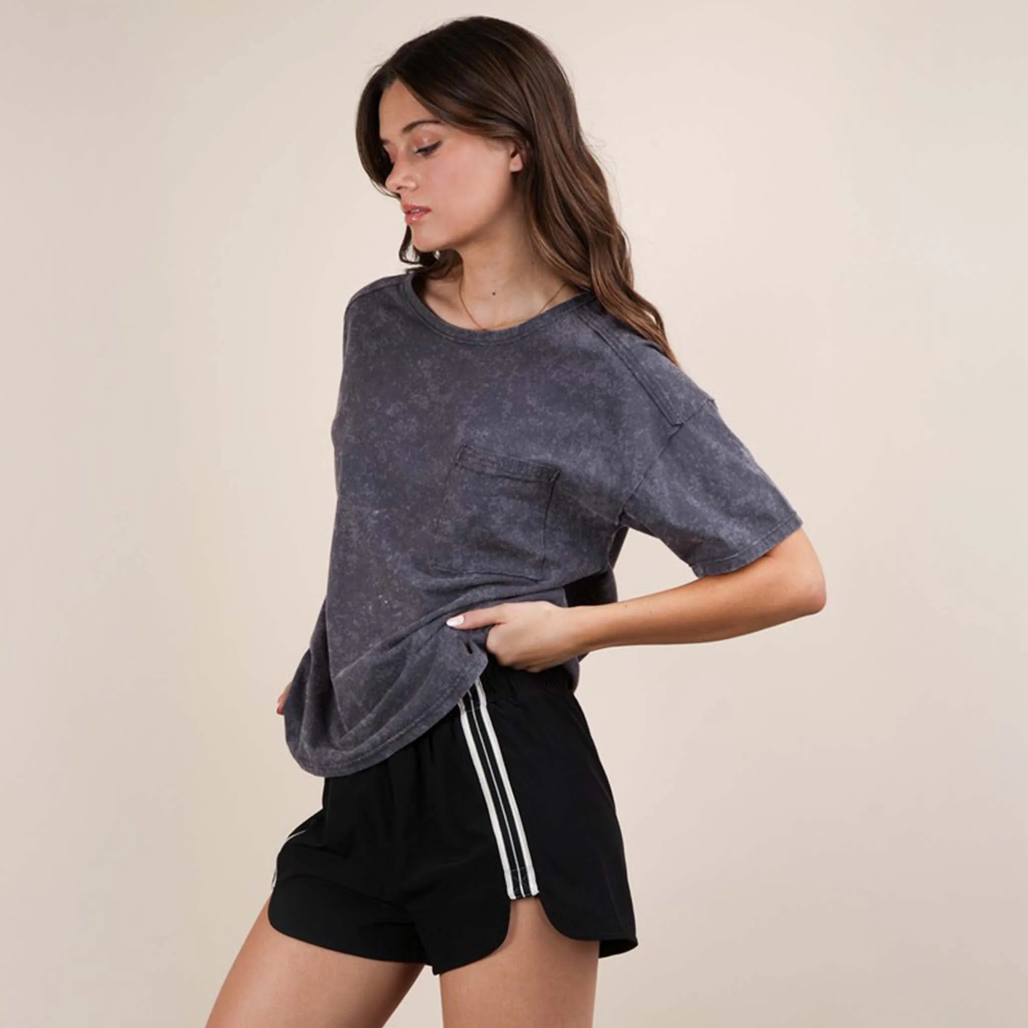 Short Sleeve Pocket Back Seam Top