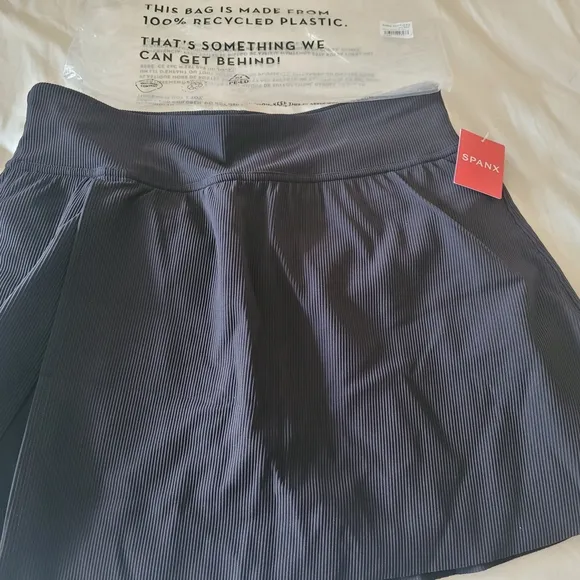 SPANX Women's Black Mini Skirt