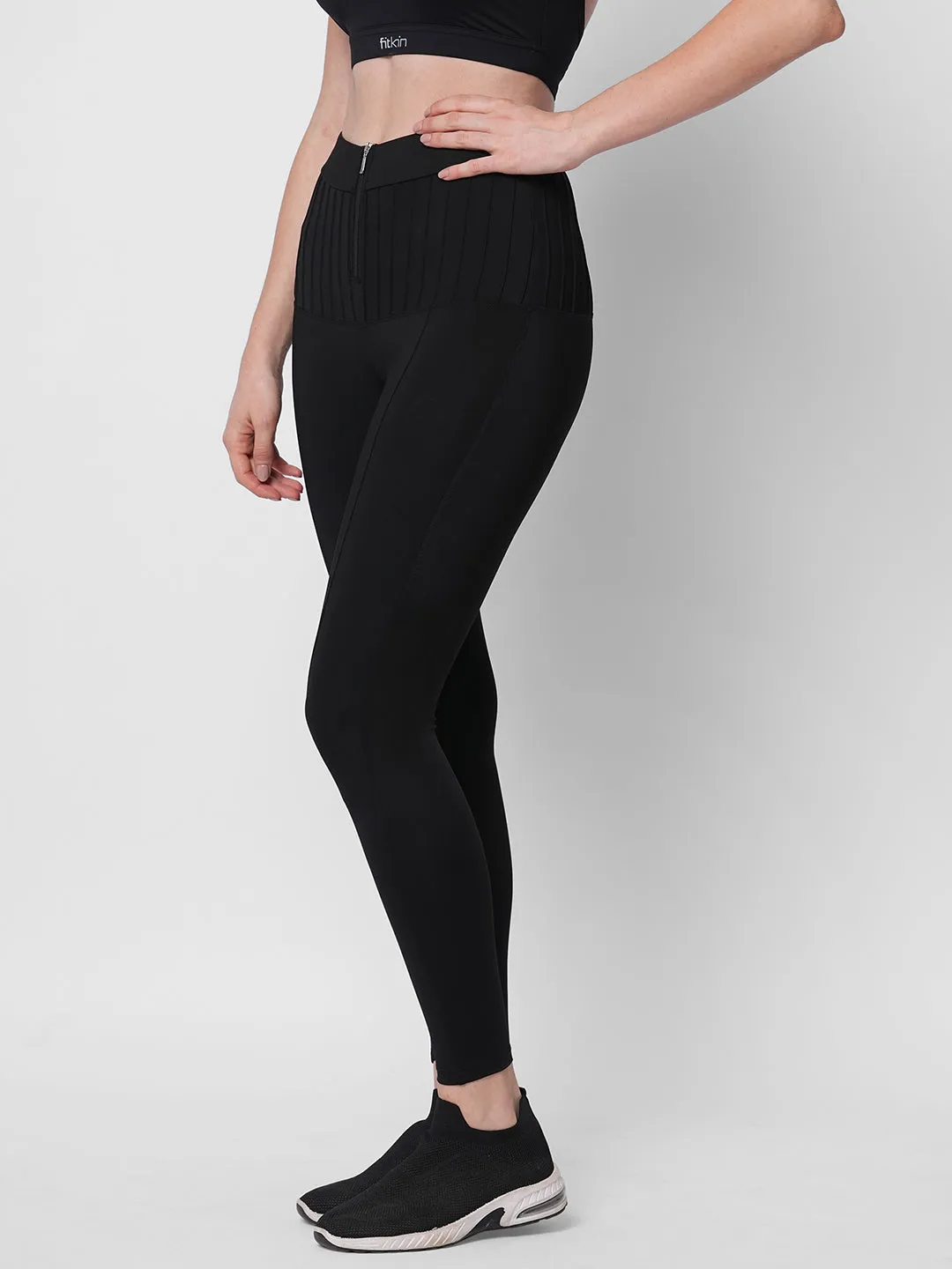 Sporty stylish pintuck teal black tights