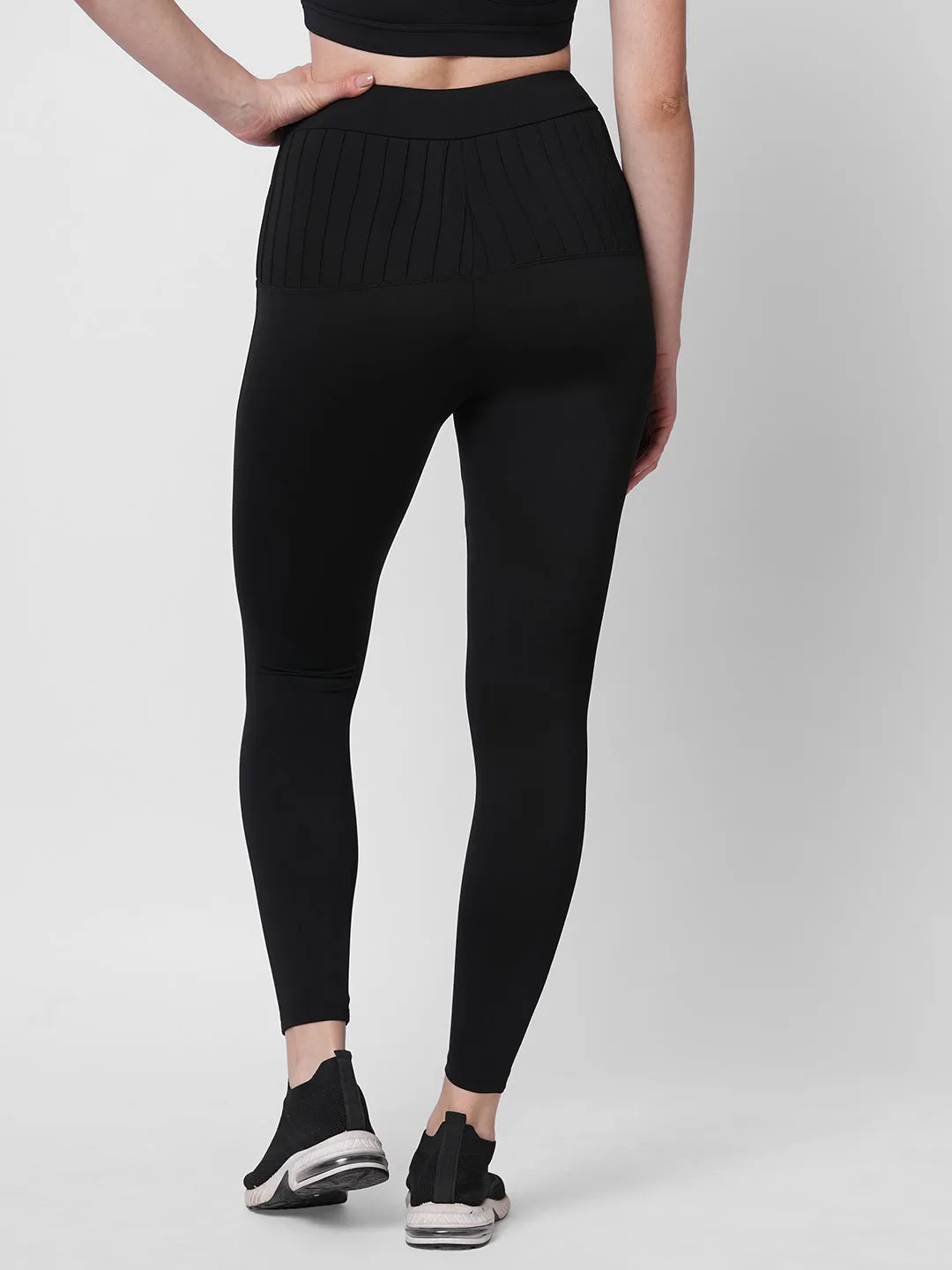 Sporty stylish pintuck teal black tights