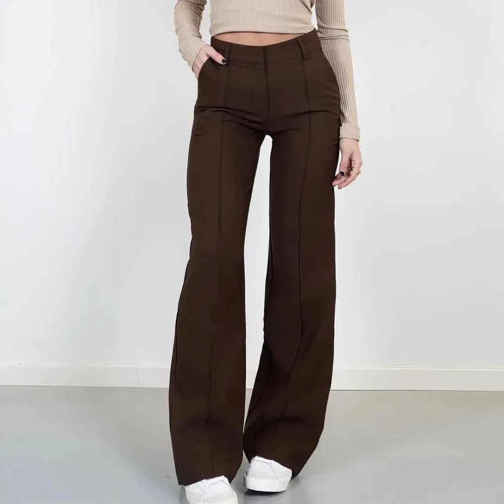 Stylish wide-leg trousers for women