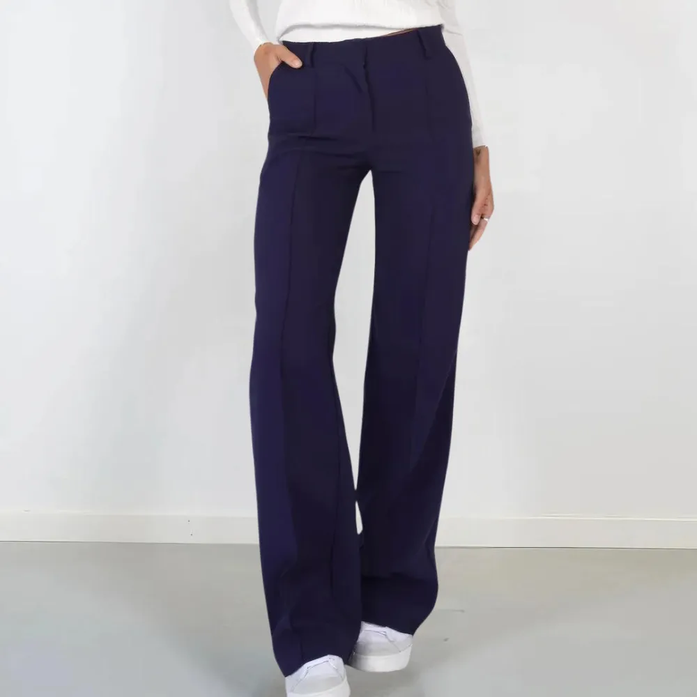 Stylish wide-leg trousers for women