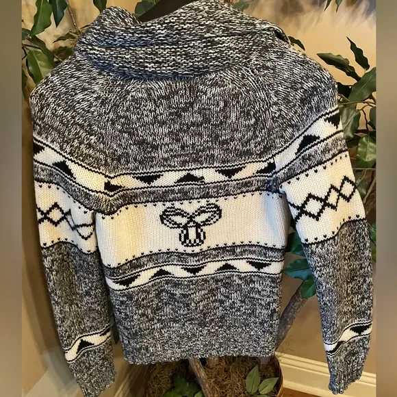 TNA 100% Lambswool Aztec black &amp; cream zip front cowl collar Sweater Ladies SZ:M