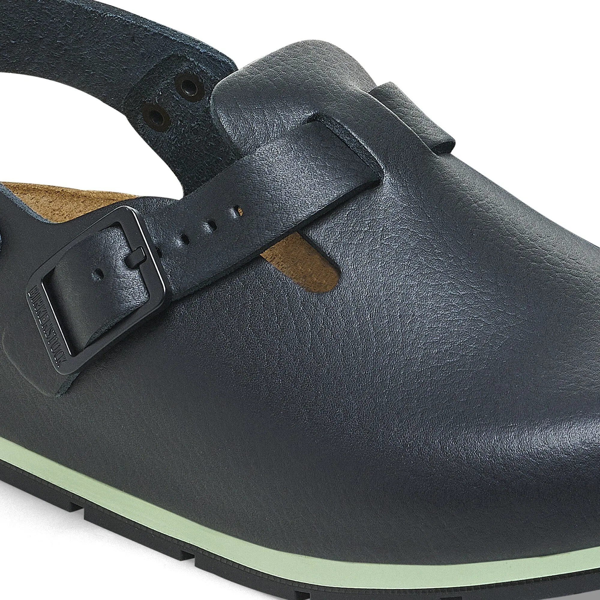 Tokio Pro (Black Leather)