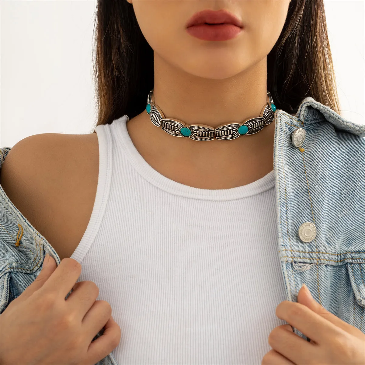 Turquoise & Silver-Plated Oval-Cut Choker Necklace