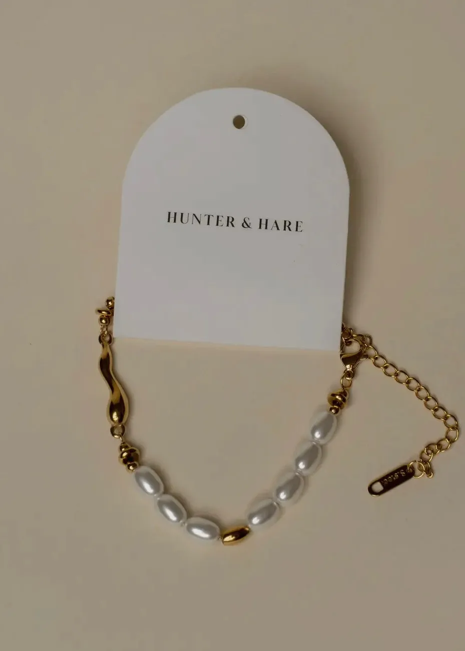 Under the Sea Natural Pearl Bracelet