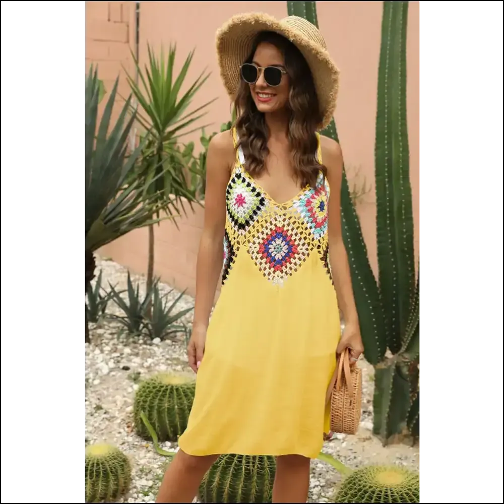 Unleash your Inner Diva with our Chic Geometric V-neck Cover Up Dress! 💃✨