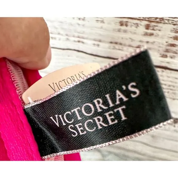 Victoria's Secret Women's Lace Baby Doll Lingerie Set 2 Piece Pink Size 34C NWT