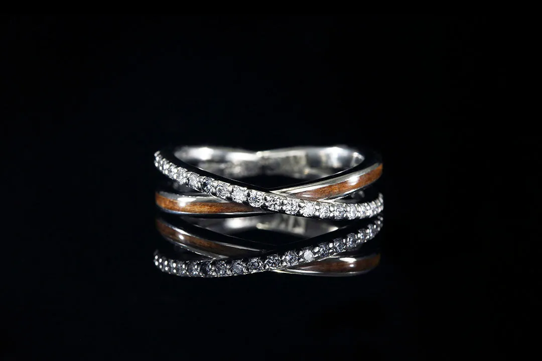 WHITE GOLD CROSS OVER DIAMOND RING
