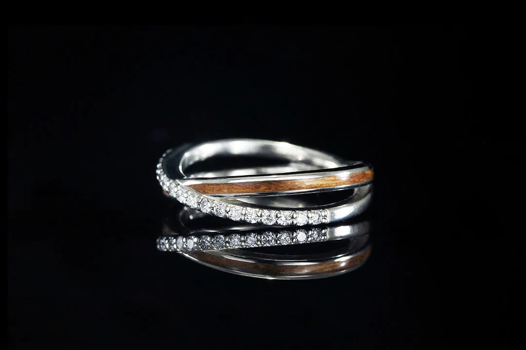 WHITE GOLD CROSS OVER DIAMOND RING