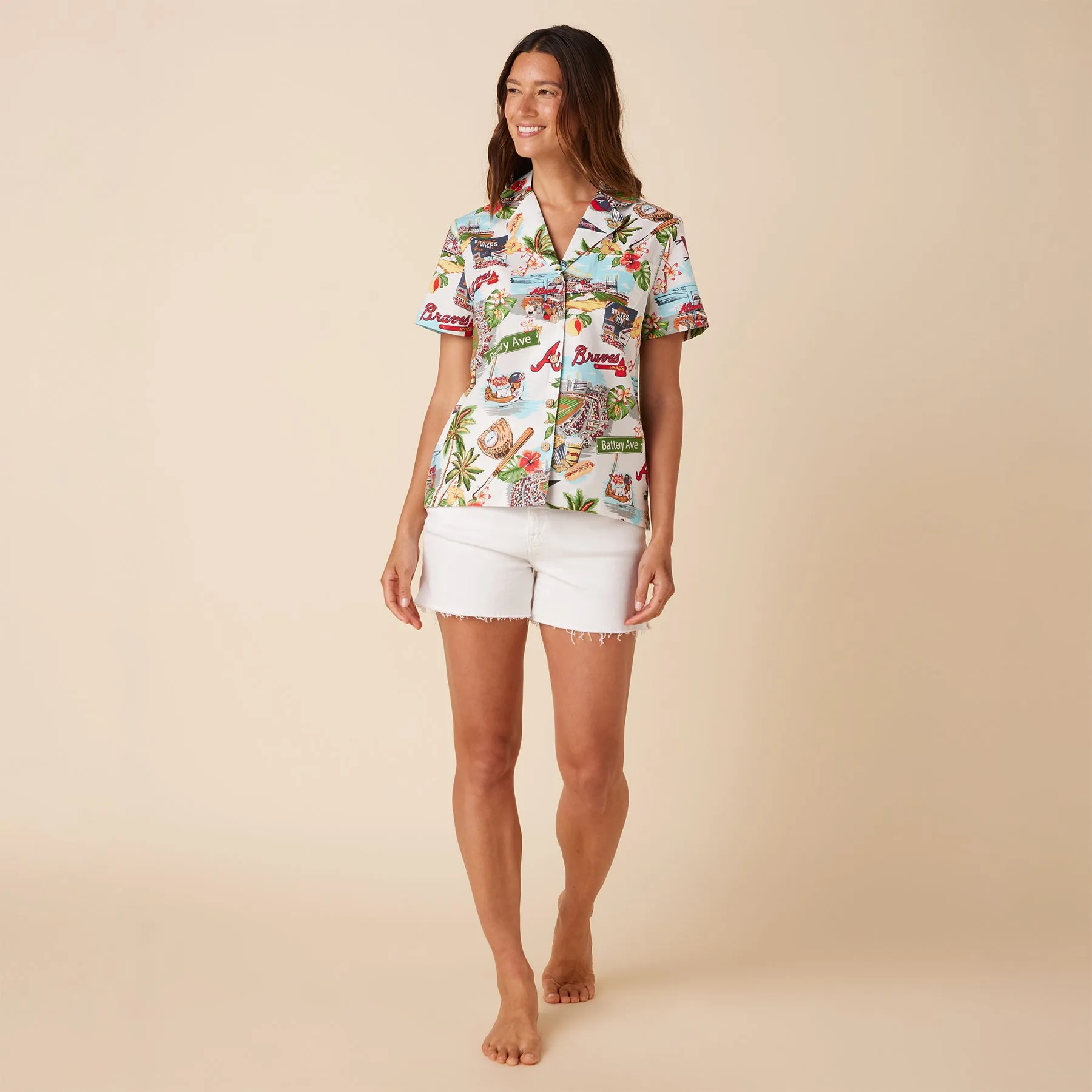WOMEN'S ATLANTA BRAVES SCENIC CAMP SHIRT