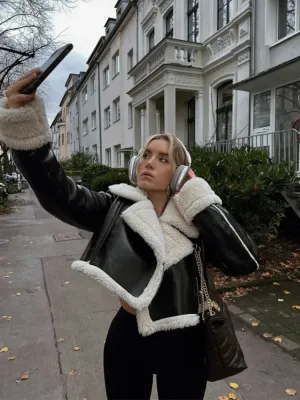 Women's Fashion Double Sided Short Jacket Warm Thick Fur Lapel Chic Faux Leather Coat Vintage Jacket