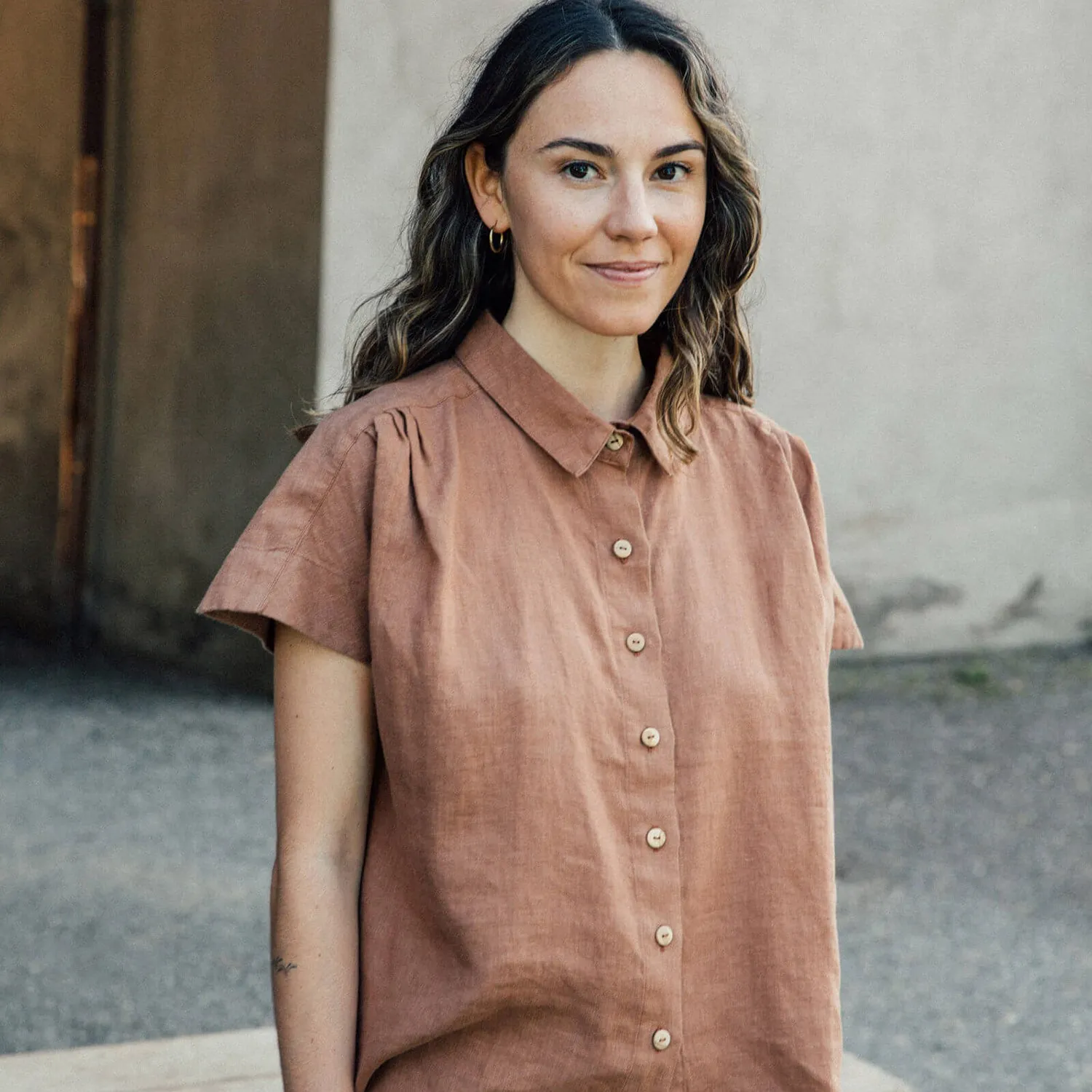Women's Linen Blouse - Coffee