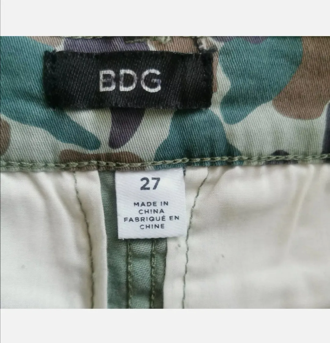 WOMENS SIZE 27 - BDG, Cargo Skinny Pants, Soft Stretch NWOT B5