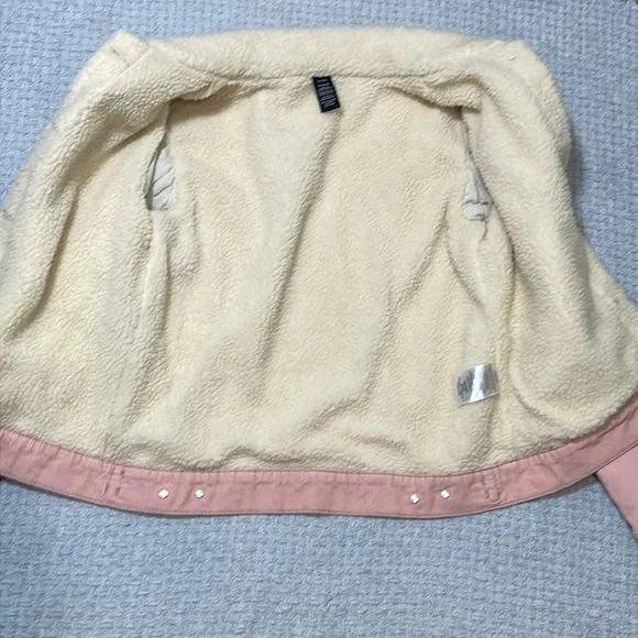 Wrangler Women's Retro Sherpa Lined Pink Corduroy Jacket Size Medium