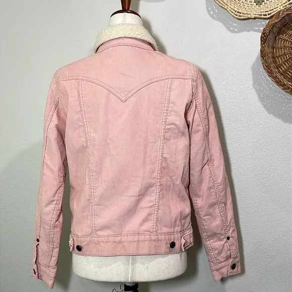 Wrangler Women's Retro Sherpa Lined Pink Corduroy Jacket Size Medium