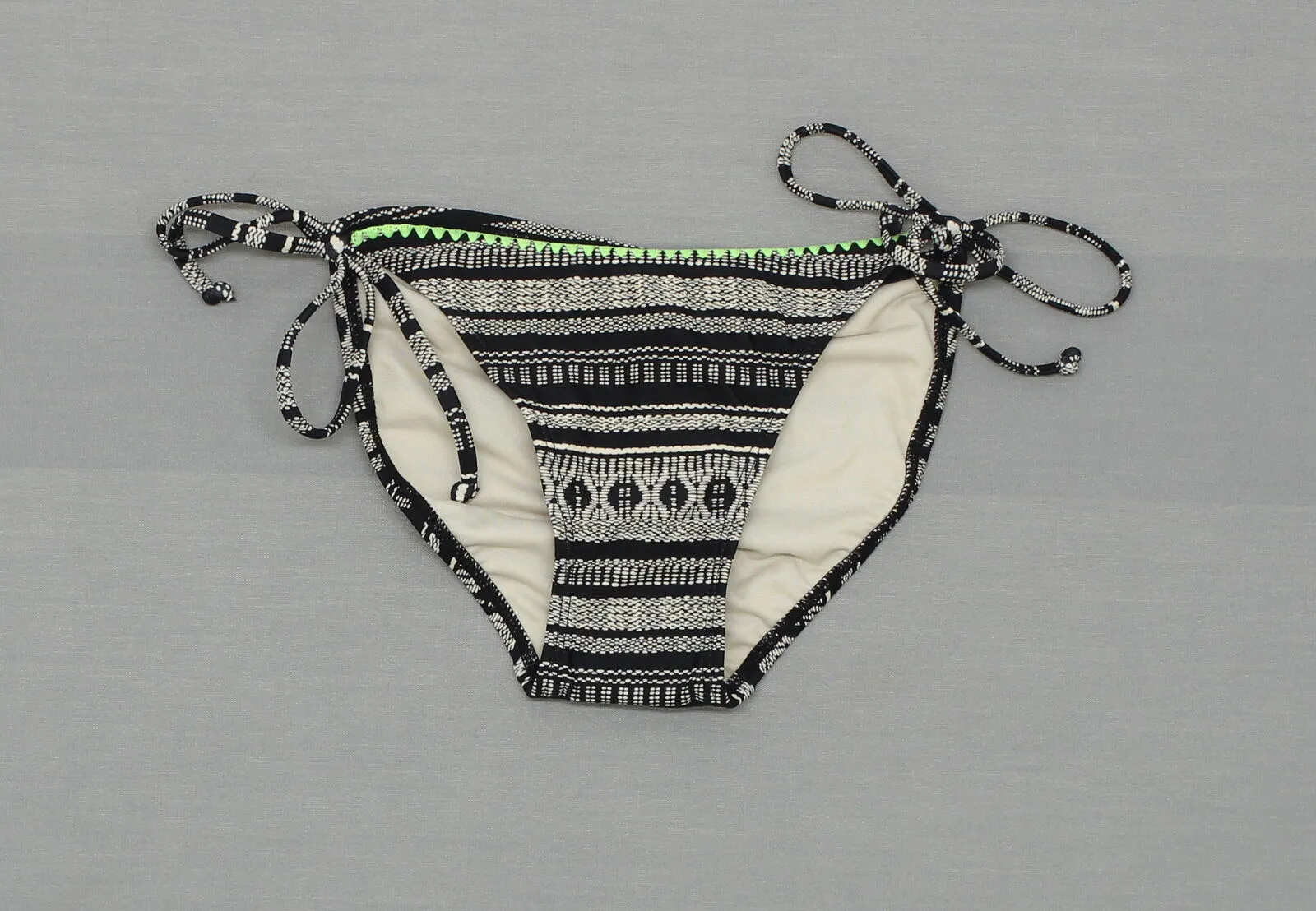 Xhilaration Tribal String Bikini Bottom with Top Edge Embroidery Black XS