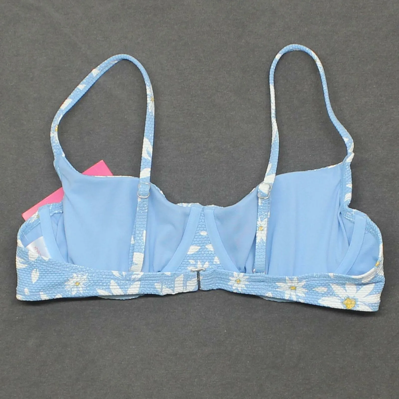 Xhilaration Women's Floral Textured Underwire Bikini Top