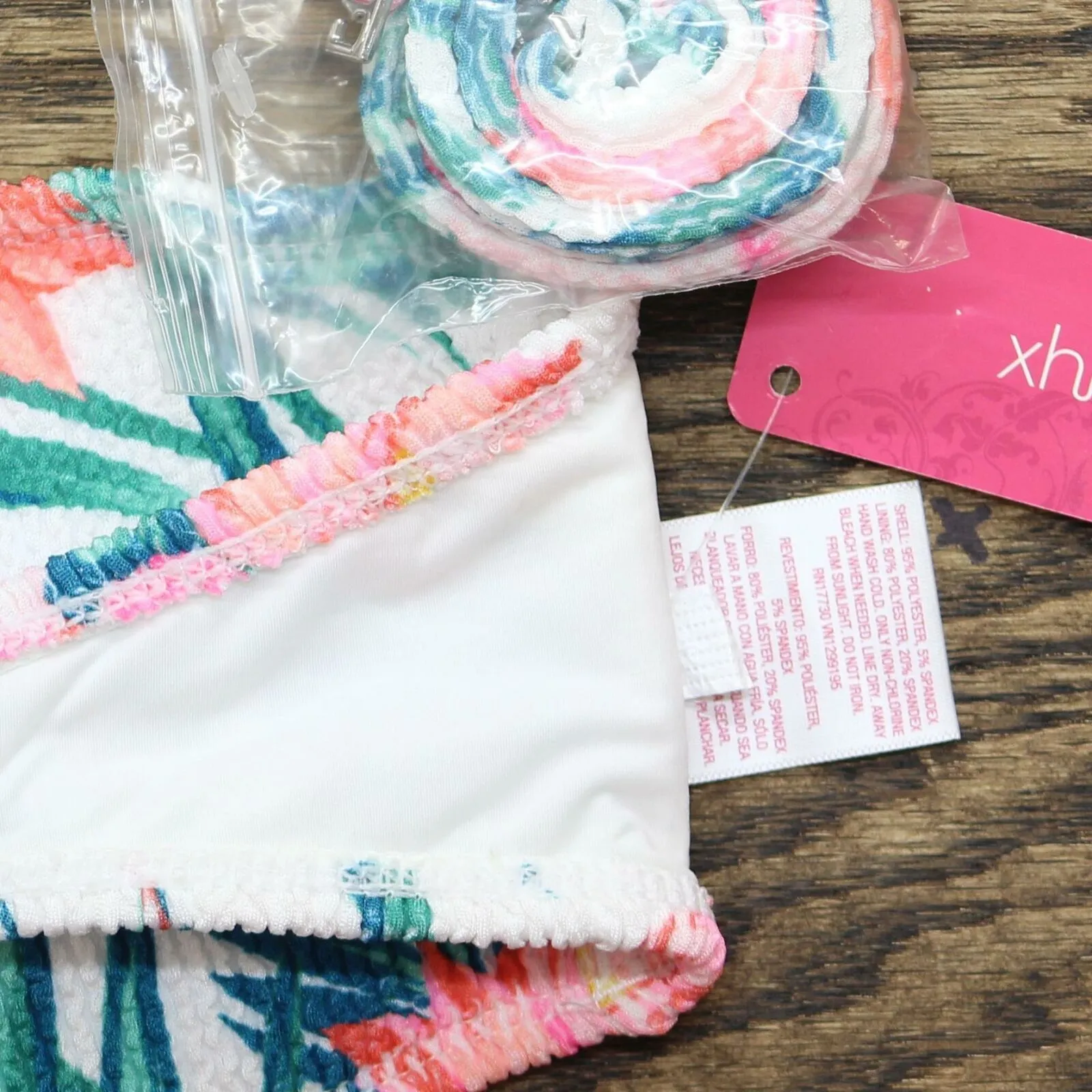 Xhilaration Women's Textured Bandeau Bikini Top